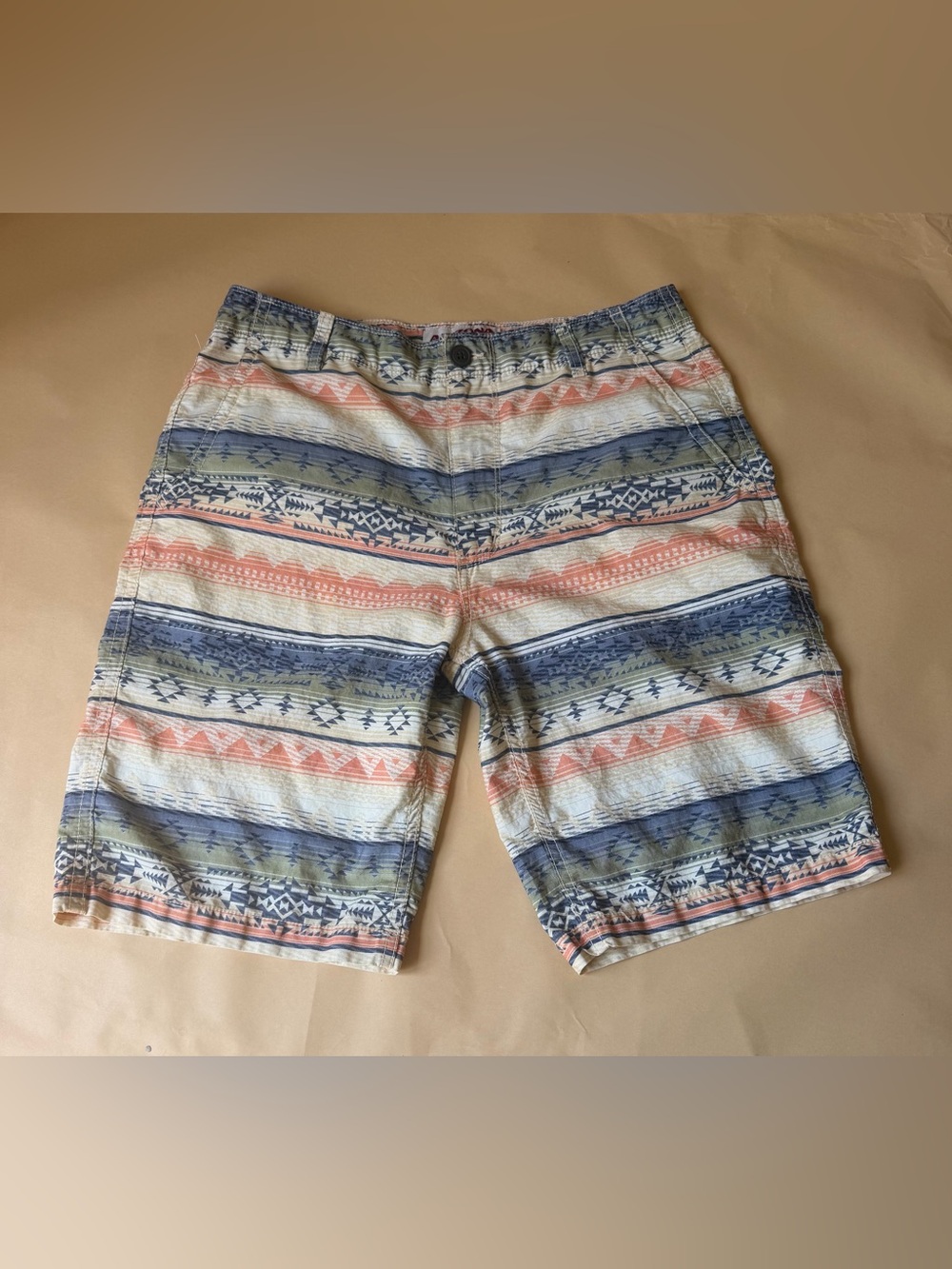 Arizona Jean Co Men's Shorts Size 34 Southwestern Aztec Print Chino